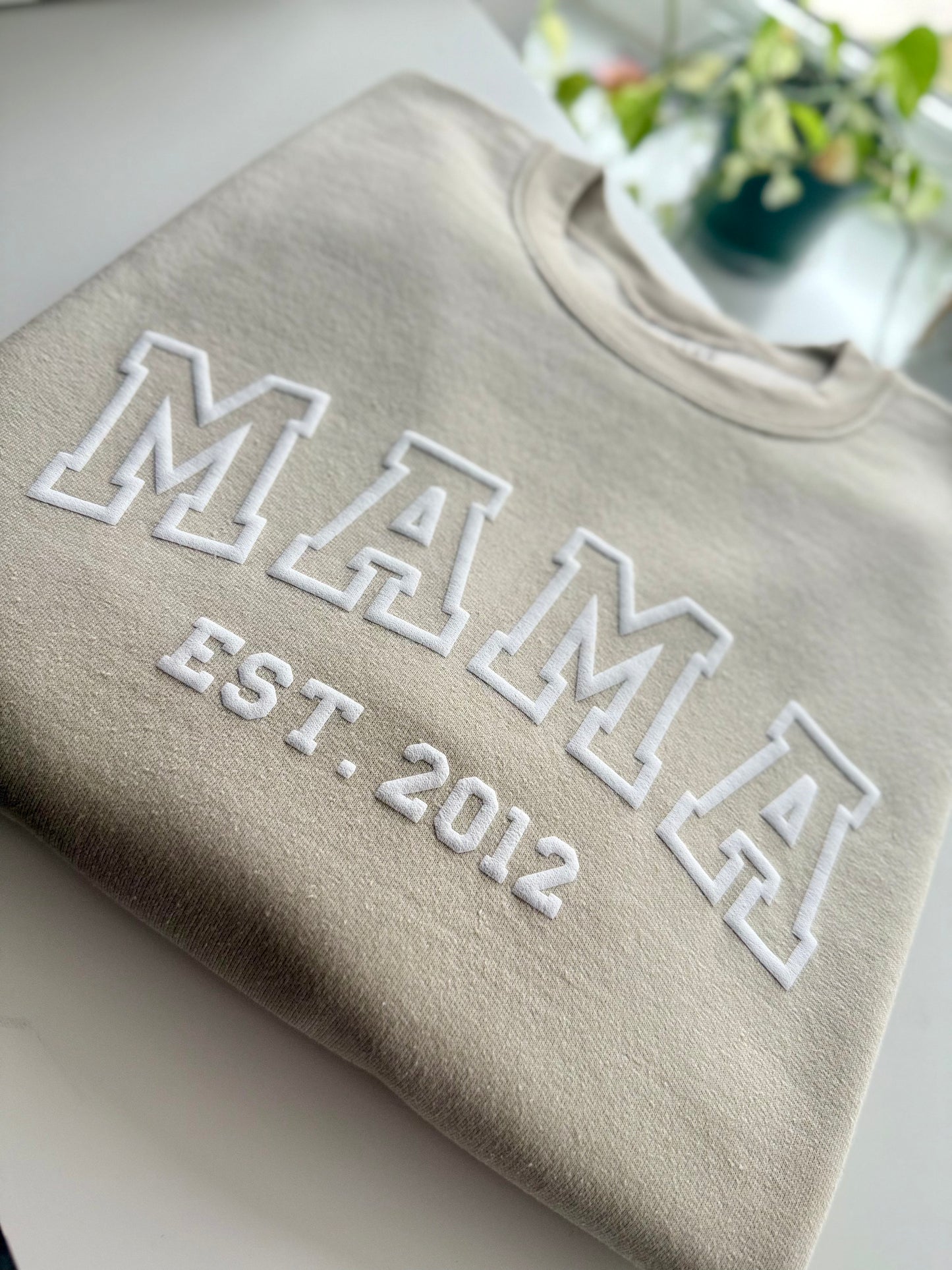 Outline "MAMA" Crewneck - Customization Available